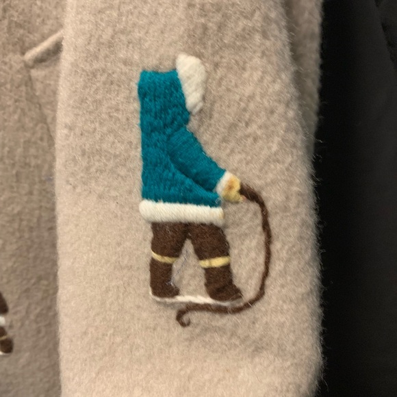 Grenfell Handicrafts handmade wool coat - Picture 4 of 9